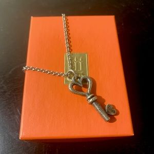 James Avery Retired Key To My Heart Necklace